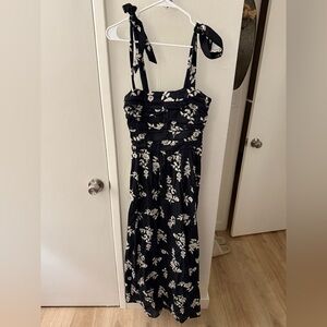 Abercrombie & Fitch Black and Cream Floral Maxi Dress